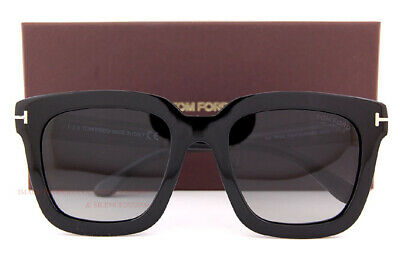 Tom Ford - FT0690 Sari